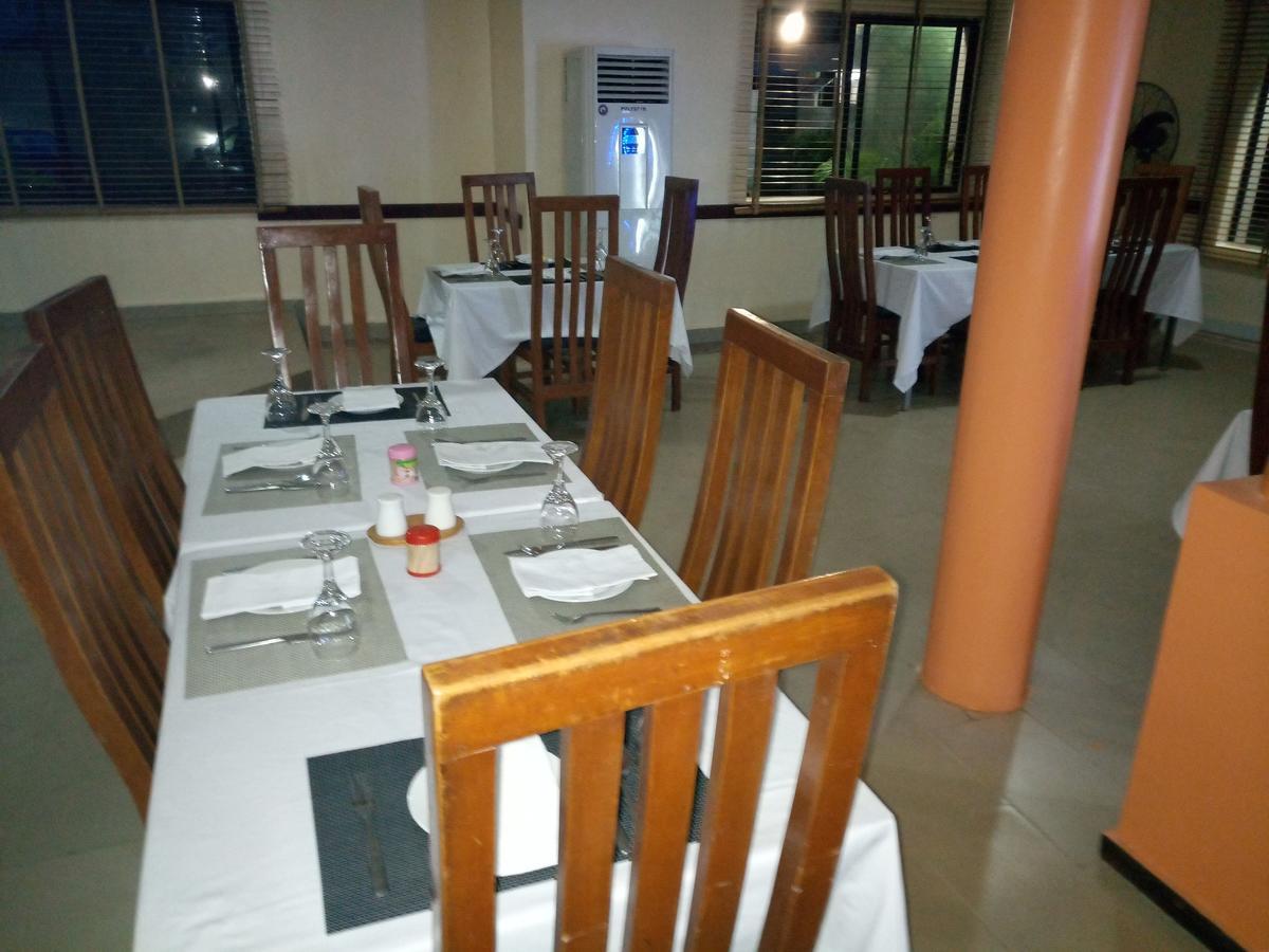 Citilodge Hotel & Conference Centre Newly Renovated 阿布贾 外观 照片